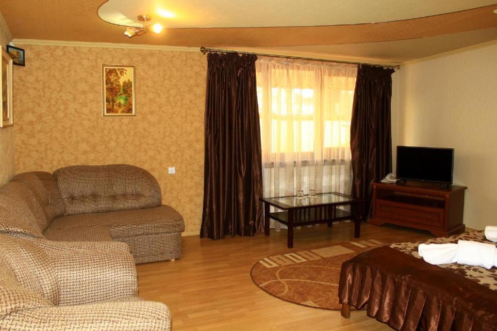 Argo Premium Hotel Lviv Ngoại thất bức ảnh