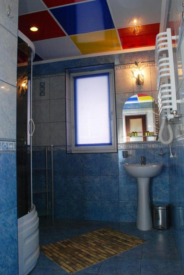 Argo Premium Hotel Lviv Ngoại thất bức ảnh
