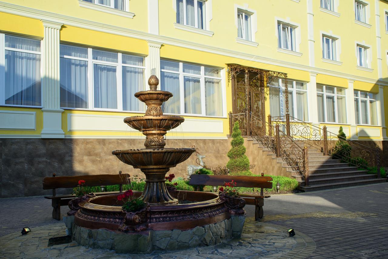 Argo Premium Hotel Lviv Ngoại thất bức ảnh
